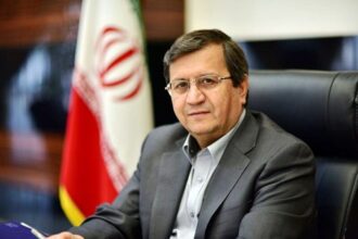 رئیس بانک مرکزی: به‌موقع در بازار سکه و ارز مداخله خواهیم کرد
